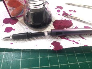 006-new-pen-day-diplomat-magnum-prismatic-purple-oh-no-it-doesnt-fit-over-converter